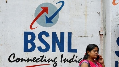 The BSNL 187 plan keeps most of the core benefits similar, except for a couple of changes. The plan continues offer unlimited calls across Local /STD numbers and national roaming across MTNL networks.