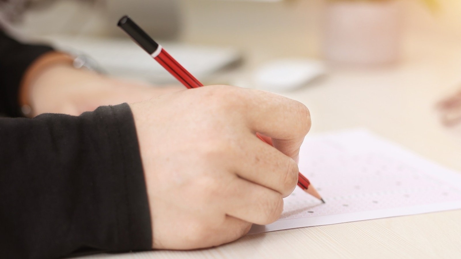 SSC JE Paper 2 2019 Result: A total of 2890 candidates passed the Paper-II of the junior engineer examination. SSC JE Paper 2
