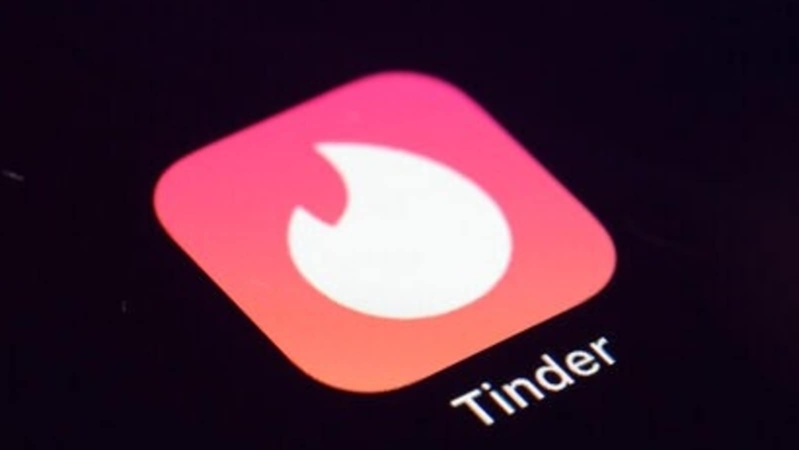Match announced the settlement a day before the parties were to give closing statements in the trial over a lawsuit brought by Tinder founder. Tinder