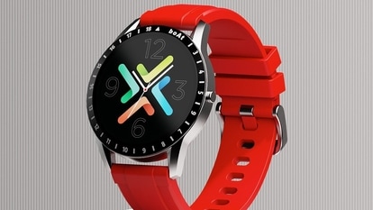 boAt launches smartwatch called ‘boAt Iris’. Check price, specifications and other details.