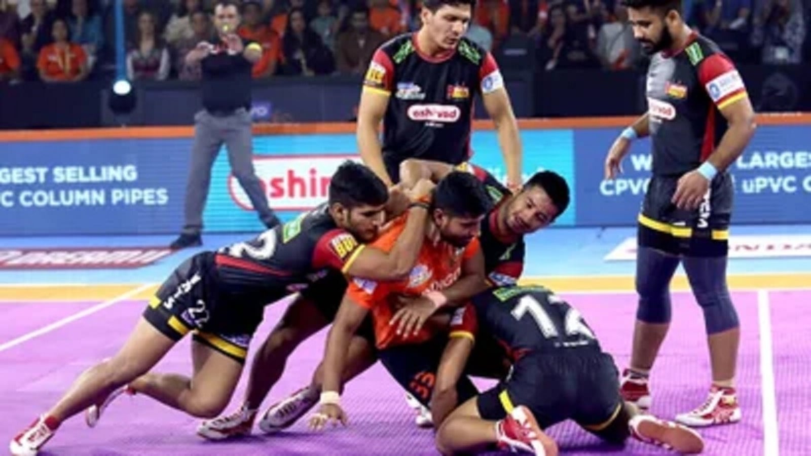 Vivo Pro Kabaddi League 2021 Season 8 LIVE Streaming 24 Dec matches