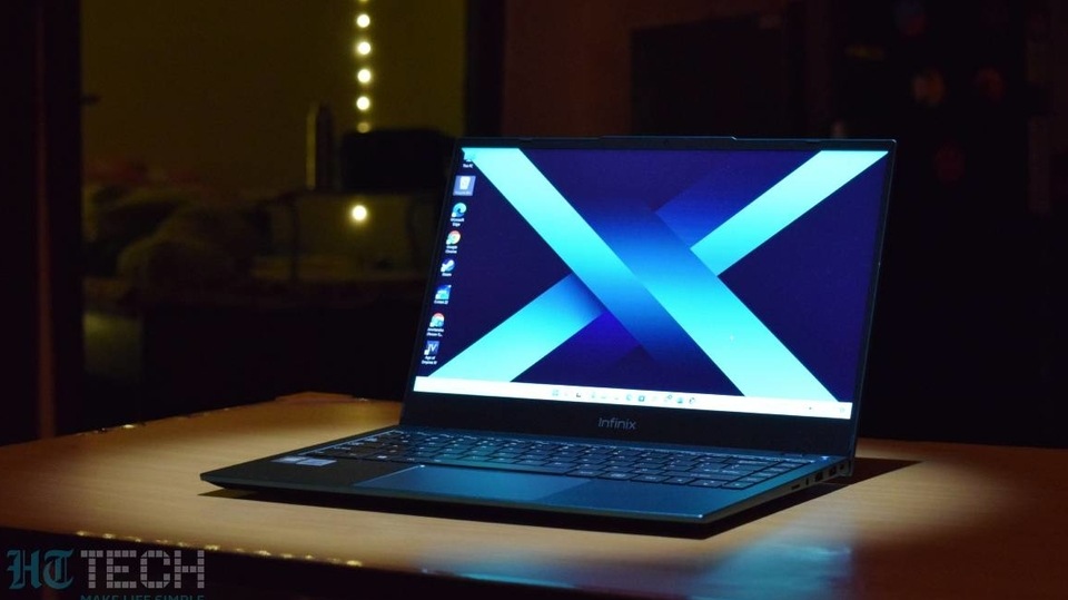 The Infinix InBook X1 gets a 14-inch FHD LCD display with a 100 percent sRGB colour gamut. The display has a standard 60Hz refresh rate.
