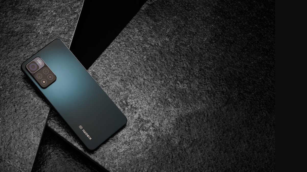 Xiaomi 11i HyperCharge price could be somewhere under <span class='webrupee'>₹</span>30,000, suggest Xiaomi India official. Xiaomi 11i HyperCharge