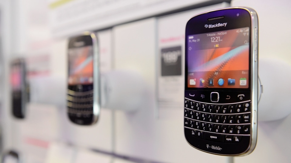 Legacy Blackberry devices such as the Blackberry Bold 9900 4G could lose functionality from January 4.