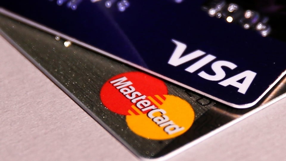 Here is how to remove your debit card and credit card details from Google before deadline.