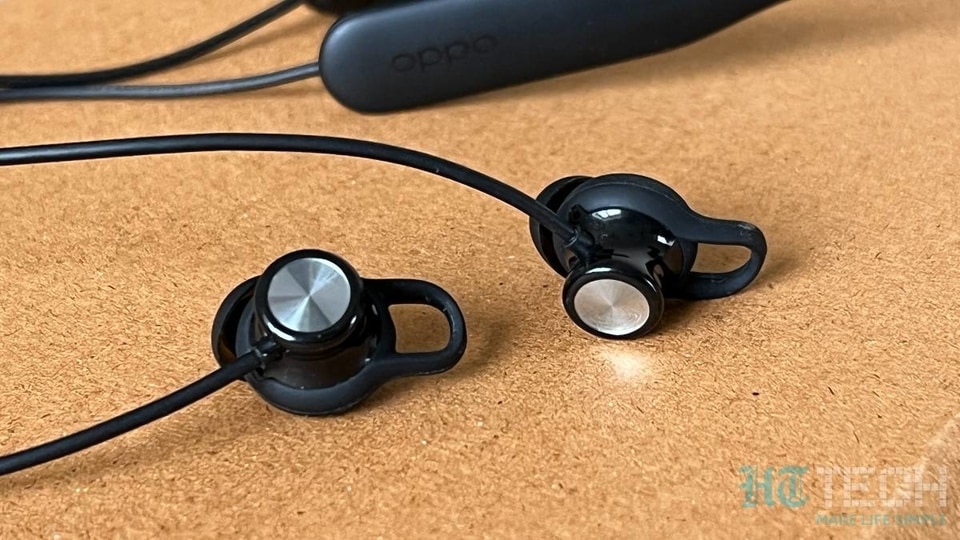 Oppo noise best sale cancelling earphones