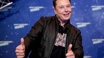  Elon Musk