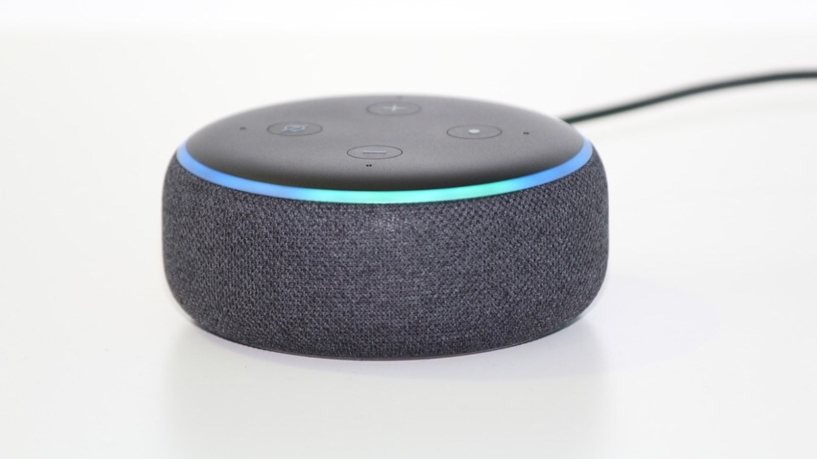 Check the Amazon Alexa deals below.