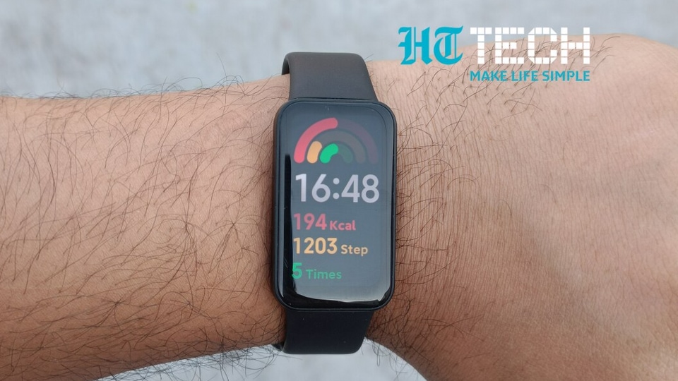 Redmi Smart Band Pro official: Has AMOLED and 5 ATM certification