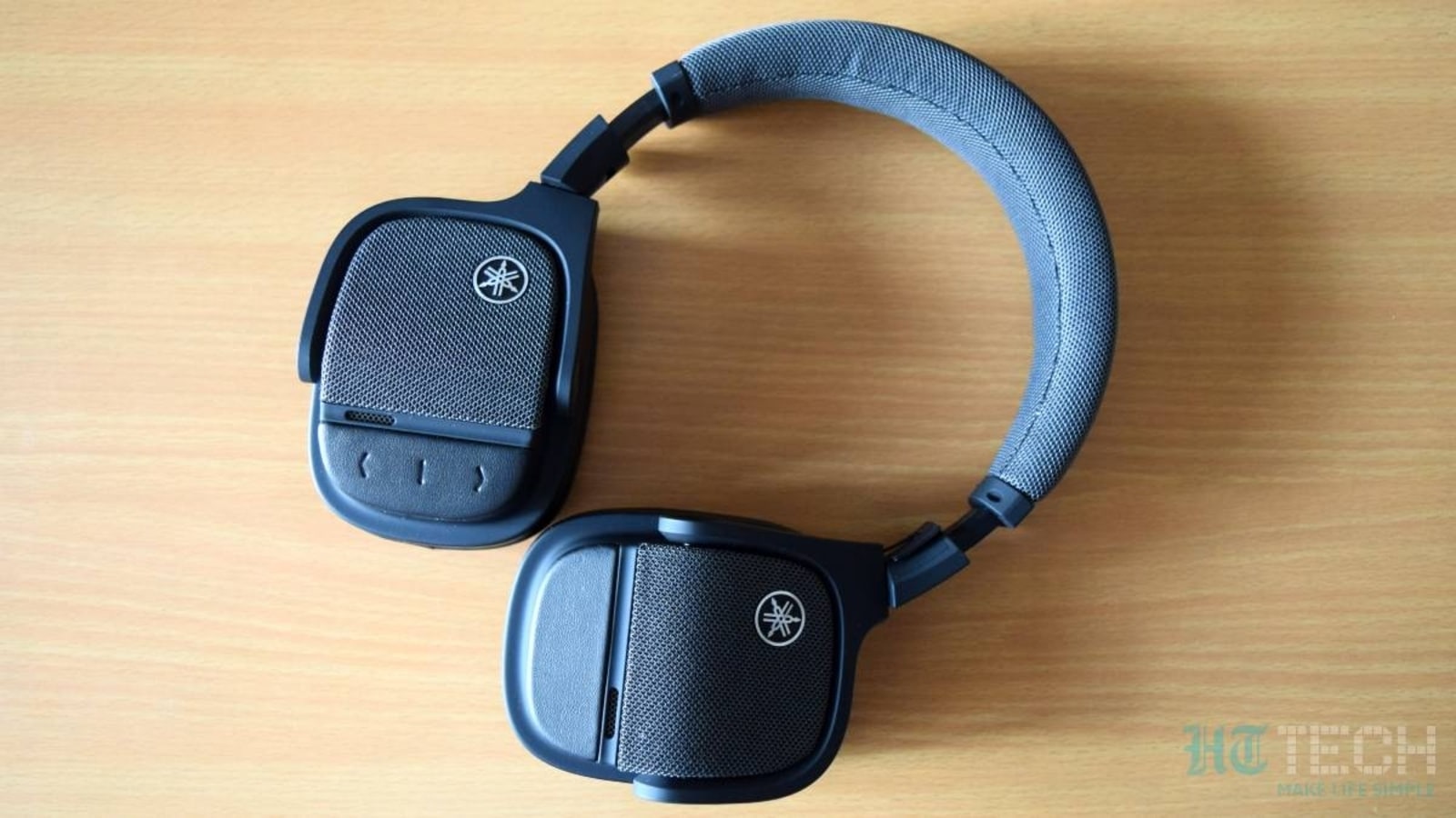 L700 headphones new arrivals