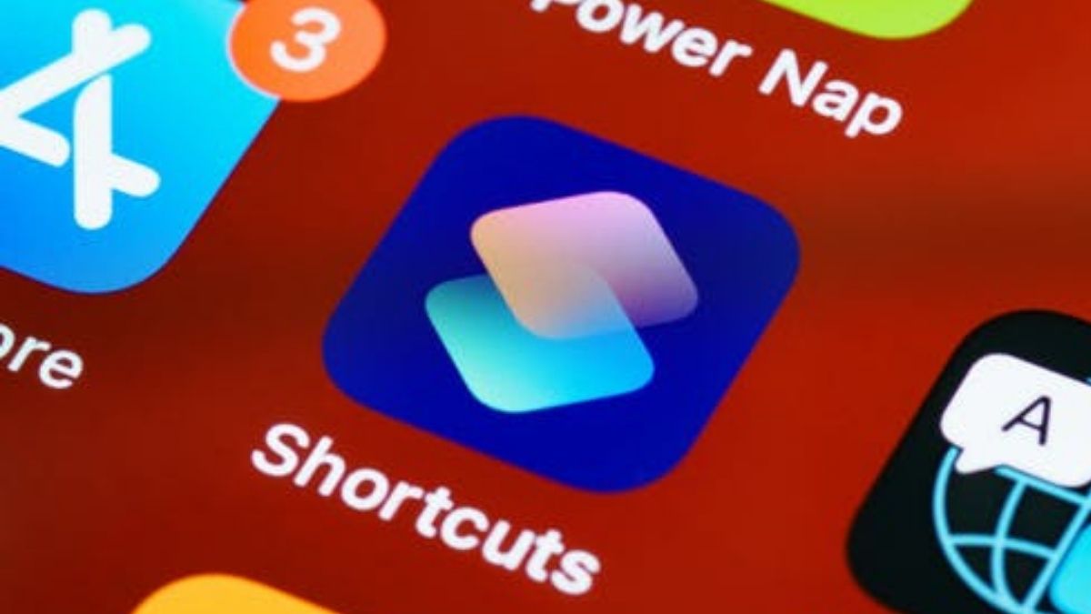 Back Tap is also well integrated with the ‘Shortcuts’ app. Therefore, you can, not only use it to perform the set functions, but you can also create your custom shortcuts! iPhone