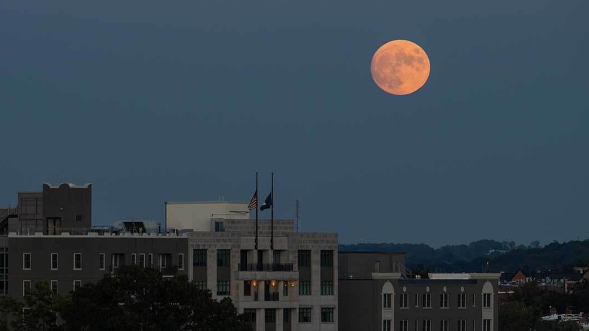 A Full Snow Moon occurs roughly every 29.5 days when the moon is on the opposite side of the Earth from the sun. It is also known as the Bear Moon, the Great Moon, the Black Bear Moon and the Goose moon. full snow moon