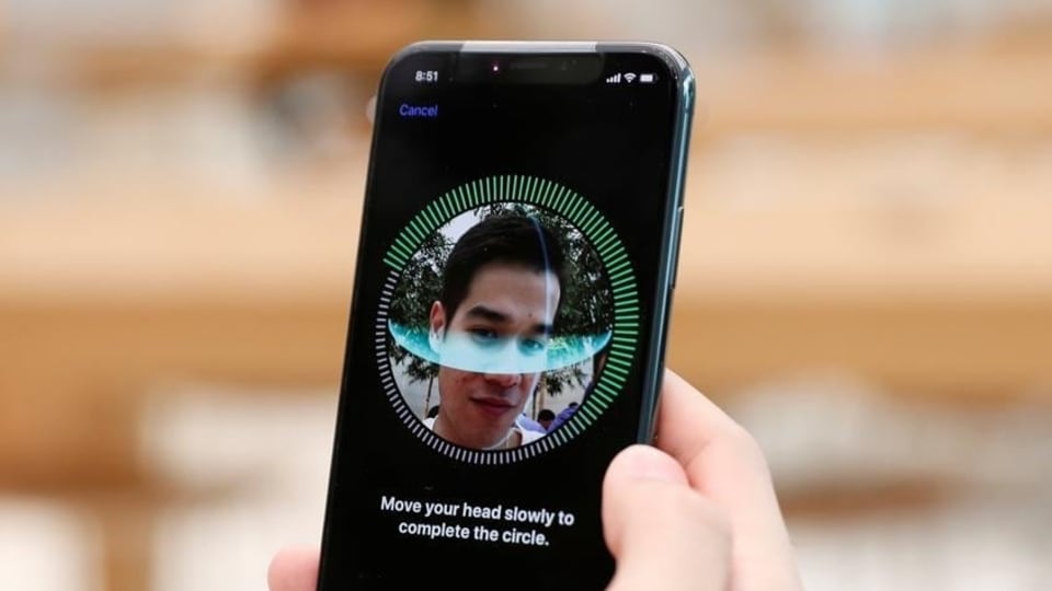 Face ID unlock with mask comes to iPhone 12, iPhone 13 with iOS 15.4 update.