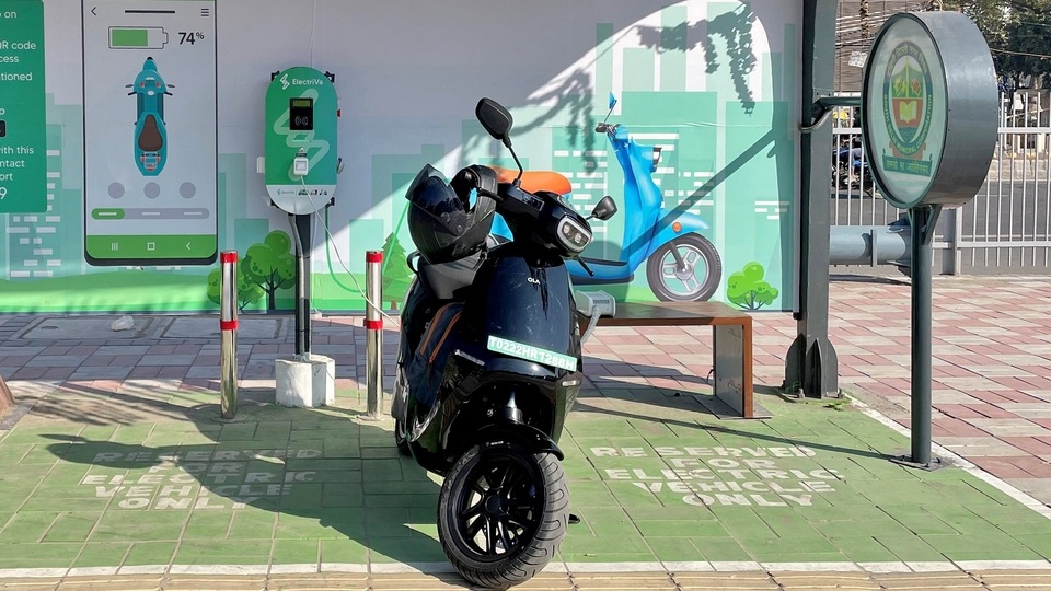 Electric scooter