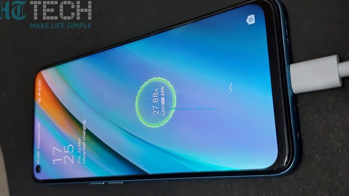 Oppo K10 battery: The smartphone offers an impressive battery of 5000 mAh with a decent charging support of 33W which gives a battery backup of up to a day and half on a single charge.