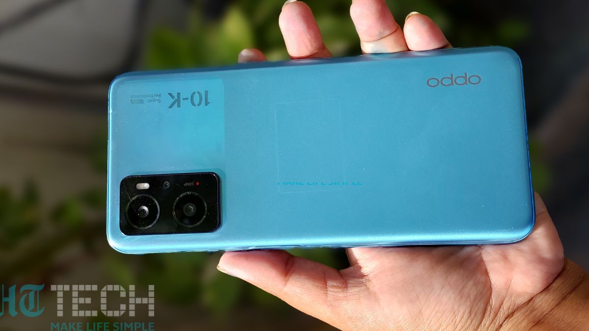 Oppo K10 camera: Oppo K10 has brought a triple camera setup at the back, comprising a 50MP+2MP+2MP. For selfies, the device features a 16MP AI selfie camera on the front.