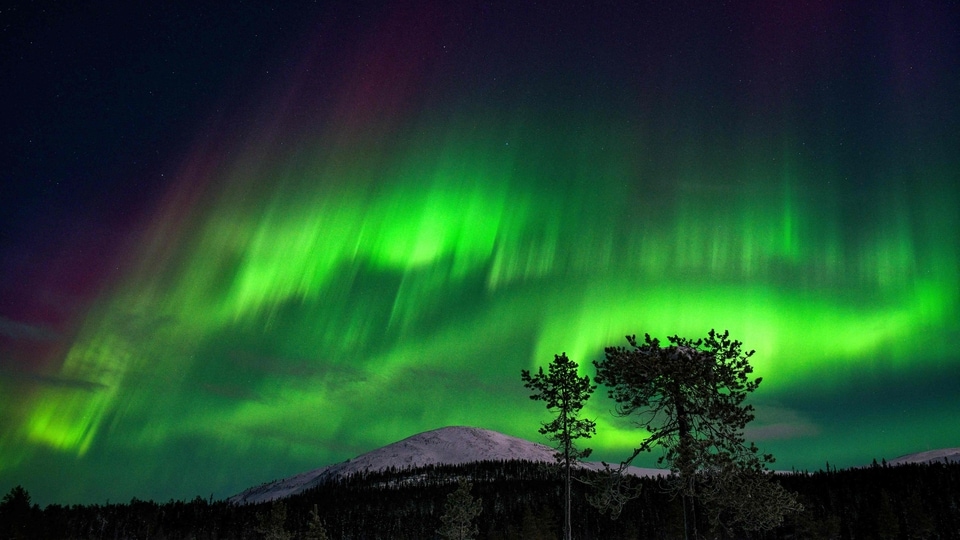 A strong solar storm is predicted by NASA to hit Earth today