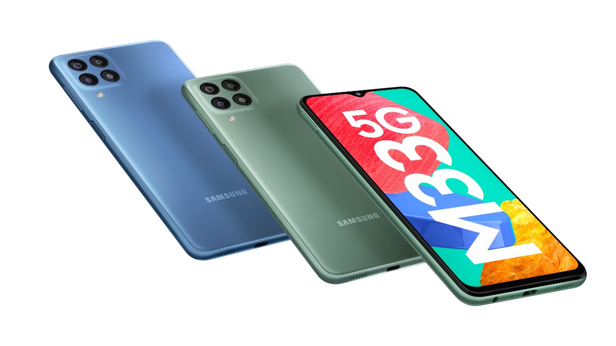 Samsung Galaxy M33 5G: Currently, priced at Rs. 15499 on Amazon, with a discount of 38 percent, the 6GB RAM and 128GB storage variant of Samsung Galaxy M33 5G in Mystique Green color runs on Android 12-based One UI 4.1. The phone comes with a 6.6-inch Full HD+ LCD display with a 120Hz refresh rate. Powered by the Exynos 1280 octa-core processor, the Samsung Galaxy M33 5G sports quad cameras on the back, including a 50MP main camera and a 6,000mAh battery. Samsung Galaxy M33 5G