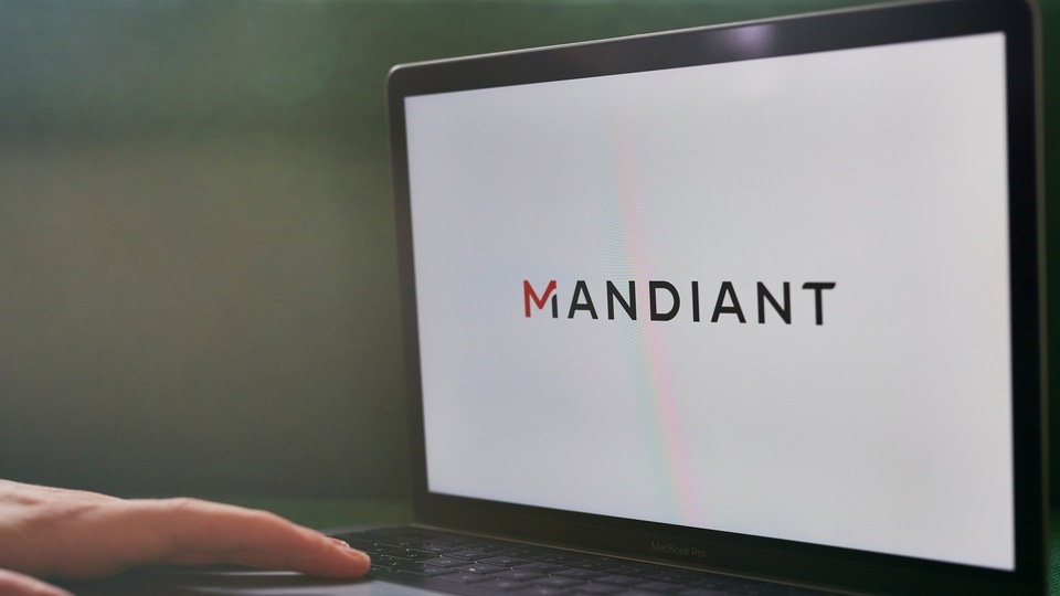 The Mandiant logo 
