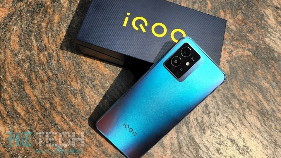 iqoo z6 pro amoled display