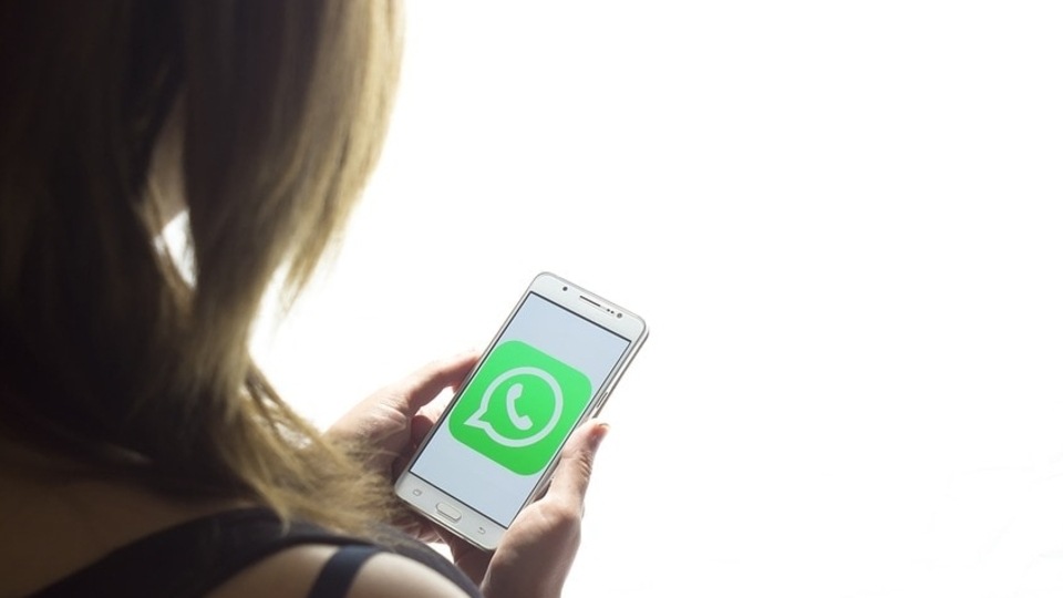 Code Verify- According to GSM Arena, the Code Verify extension has been launched in partnership with Cloudflare to ensure the web version of WhatsApp is secure enough and the end-to-end encryption has not been compromised. WhatsApp