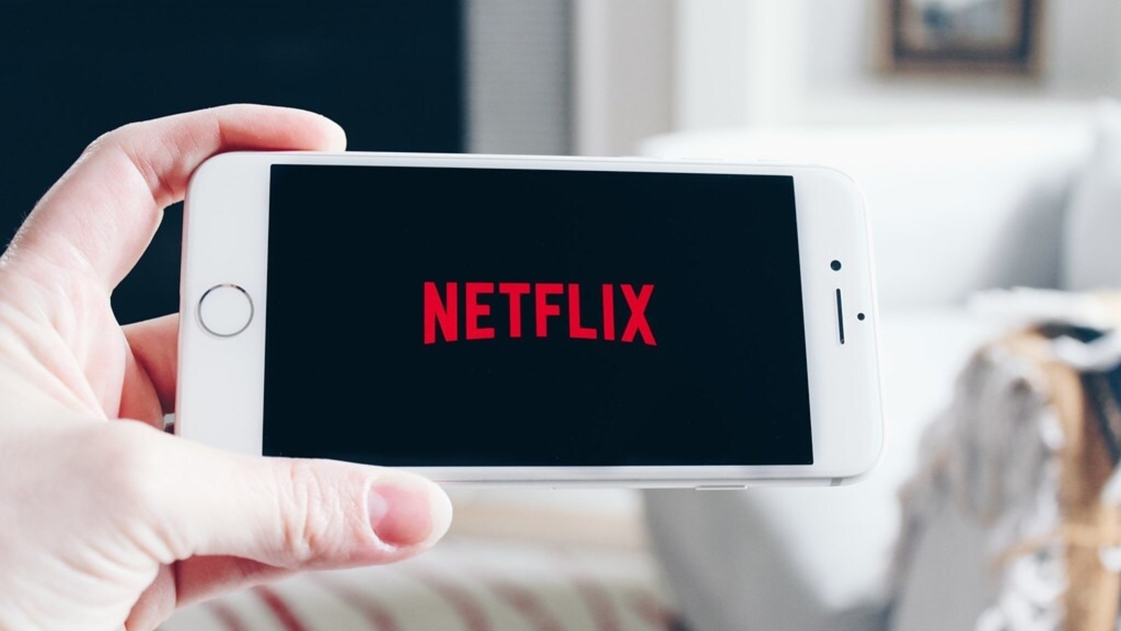 Netflix loses customers for the first time in a decade.