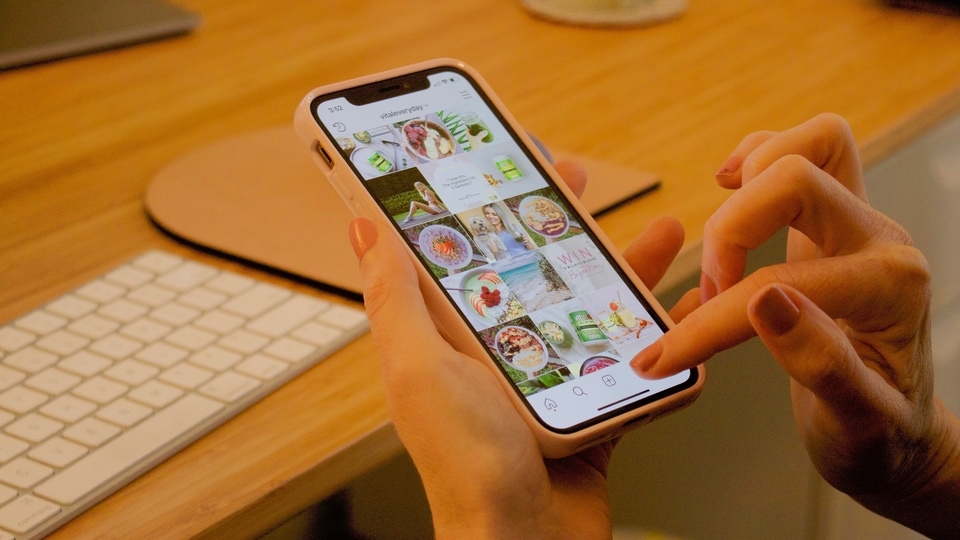 Instagram product tagging feature is rolling out to everyone! Instagram product tagging feature is rolling out to everyone!