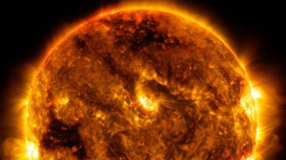 Sun Blast! Multiple Solar Storms Hit Earth; Bigger Ones Coming, Says 