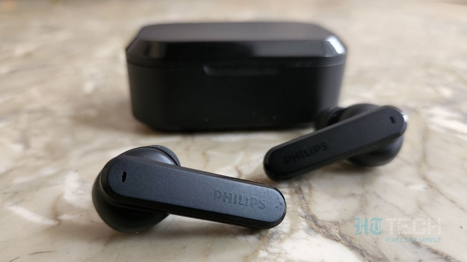 Philips TAT4506 TWS earbuds Review Good audio performance to dent