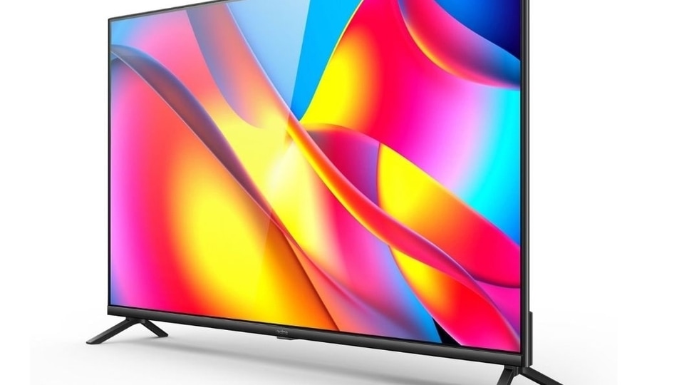 In terms of specifications, the realme Smart TV X Full HD has a bezel-less 8.7mm thick display with 7 display modes. The TV has Chroma Boost technology for better colour correction and 400+ nits peak of brightness. It is powered by MediaTek Powerful 64-bit Quad-Core Processor running on Android 11. The TV has 1 year standard warranty and 2 year screen warranty.