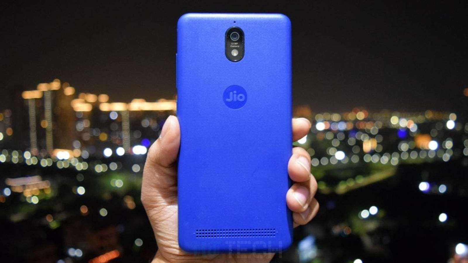 As part of the Jio Rs. 333 plan, the benefits include unlimited voice calls, which is the case with most Reliance Jio plans. JioPhone Next