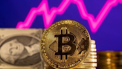 BItcoin, the world’s largest cryptocurrency rose 2% to about $30,500 as of 9:08 a.m. in London.