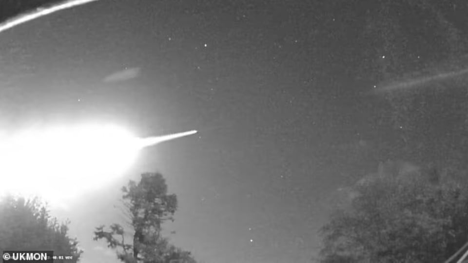 Fireball! Meteor lights up the sky above London, Cornwall and more