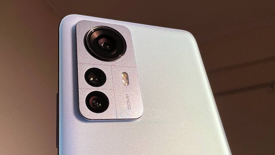 Xiaomi 12S Ultra First Impressions: Best camera phone in 2022, but