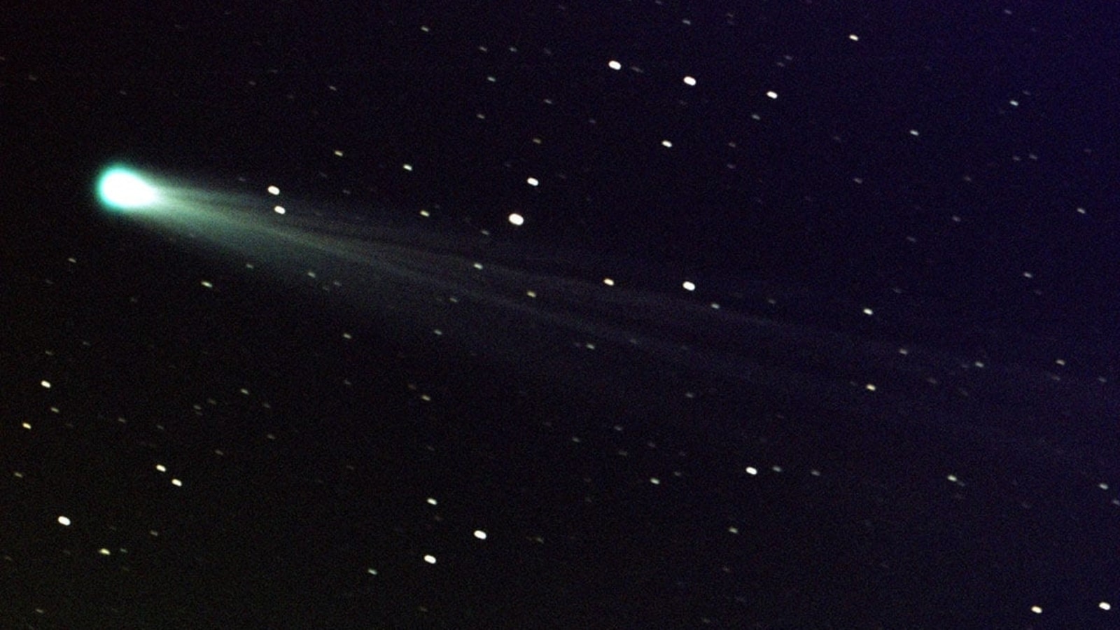 Les comètes tombent-elles des étoiles ?  Peuvent-ils toucher le sol ?  La NASA révèle ce qu’ils sont