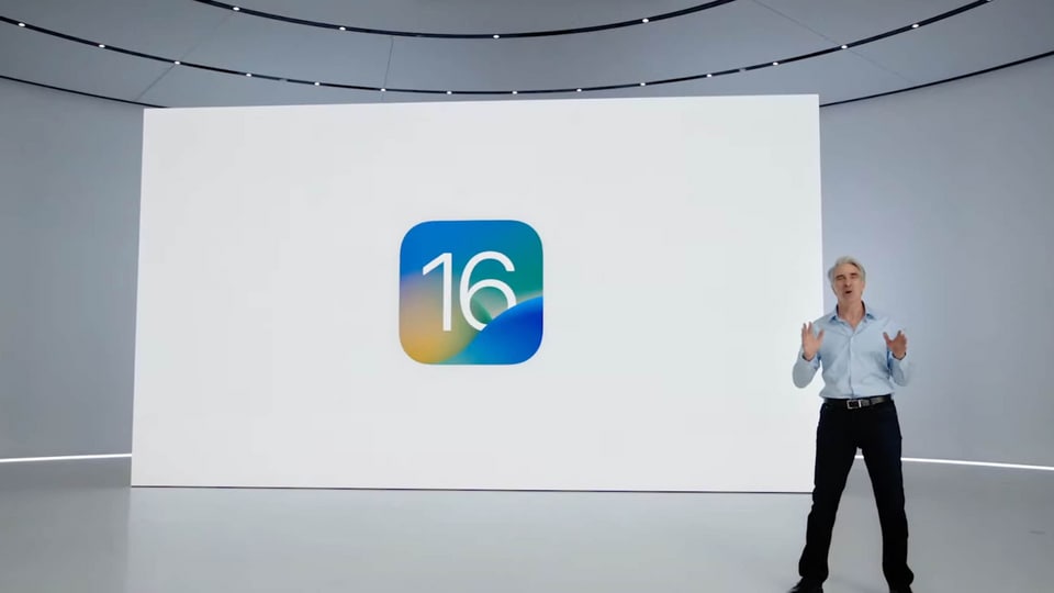 iOS 16.