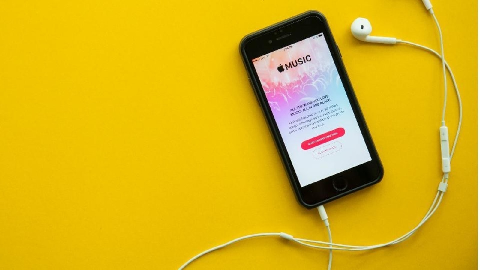 Apple Music, gaming to bring in over $8 billion revenue by 2025. 