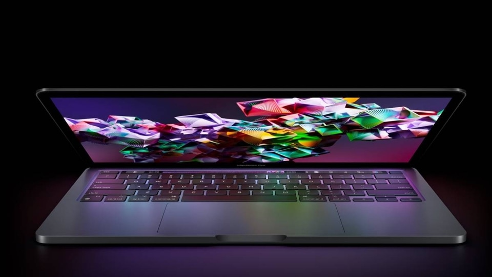 13-inch MacBook Pro M2