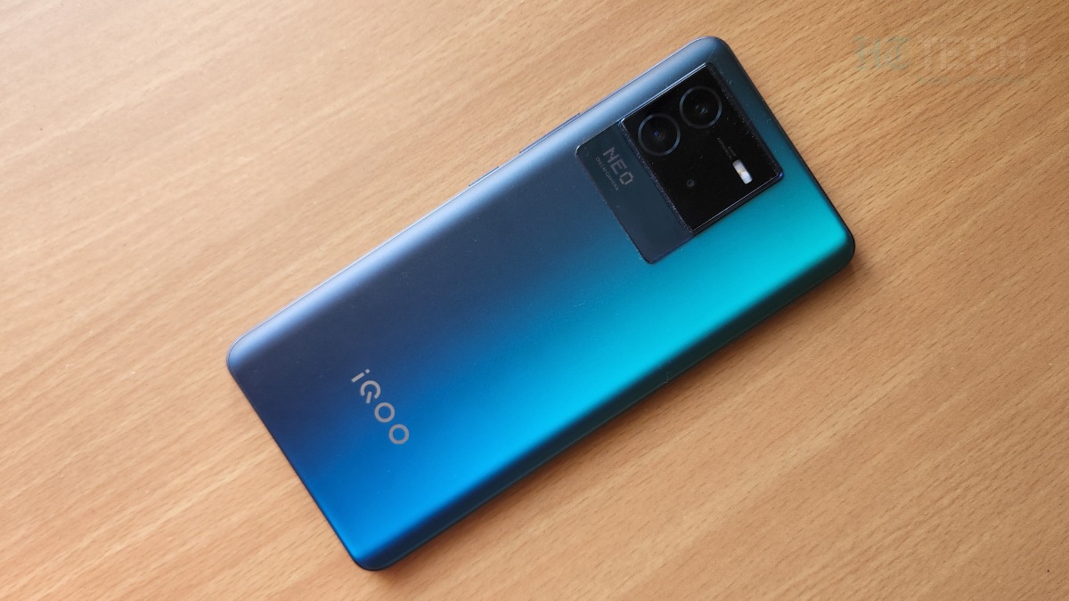 iQOO Neo 6 is priced at Rs. 29,999.