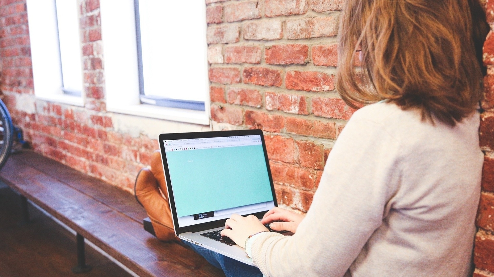 During the heatwaves, the issues of overheating laptops are rising. Know the tips that you should consider to avoid overheating issues with a laptop. Laptop