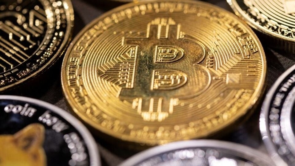 Bitcoin resumed a fall on Wednesday as much as 2.5% to $20,316!
