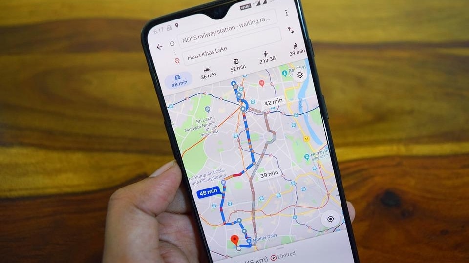 How to share the live location via Google Maps on iPhone and Android devices. (Representative image)