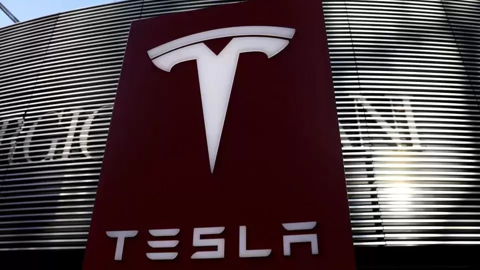 Tesla Job Cuts Include Workers Who Joined the Company Weeks Earlier.