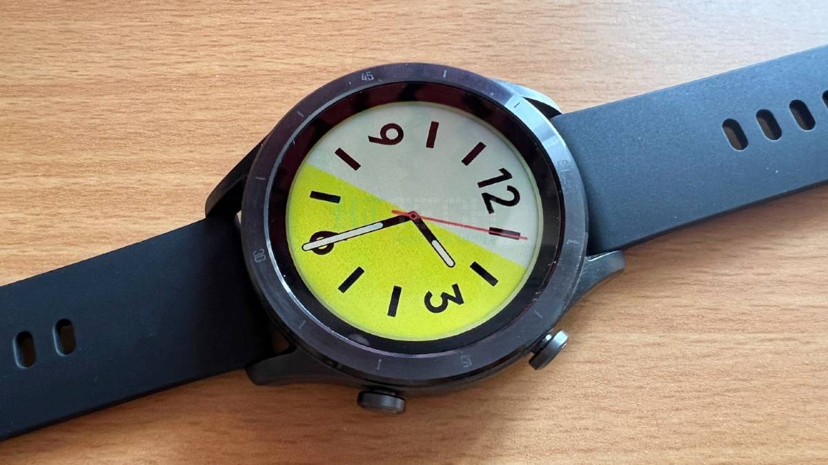 Realme Techlife Watch R100 Realme Techlife Watch R100