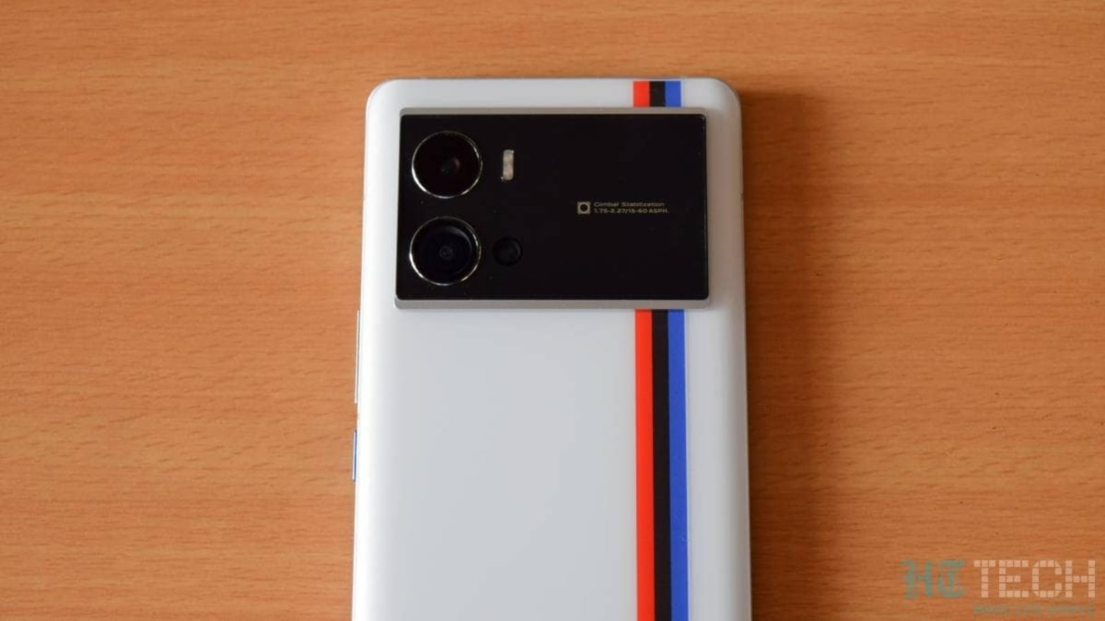 iQOO 9T to arrive with the Snapdragon 8+ Gen 1 SoC chipset! (Representative image) iQOO 9 Pro