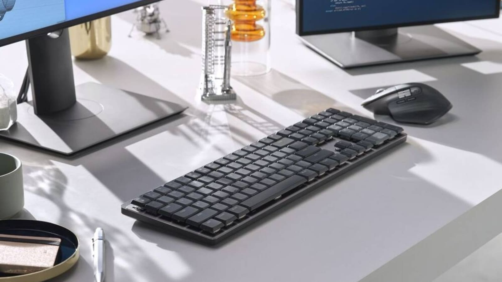 Logitech Launches Two Mechanical Keyboards For Creators Mx Master S