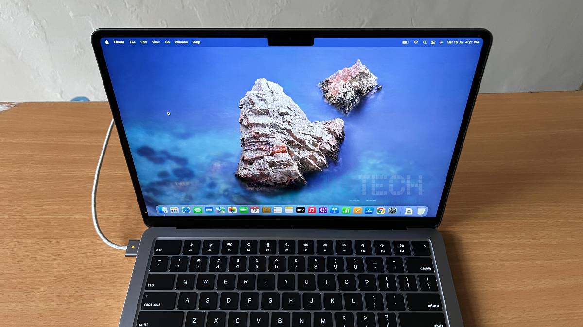 たらない Mac (Apple) MacBook Air M2 スペースグレイの通販 by soramame shop｜マックならラクマ