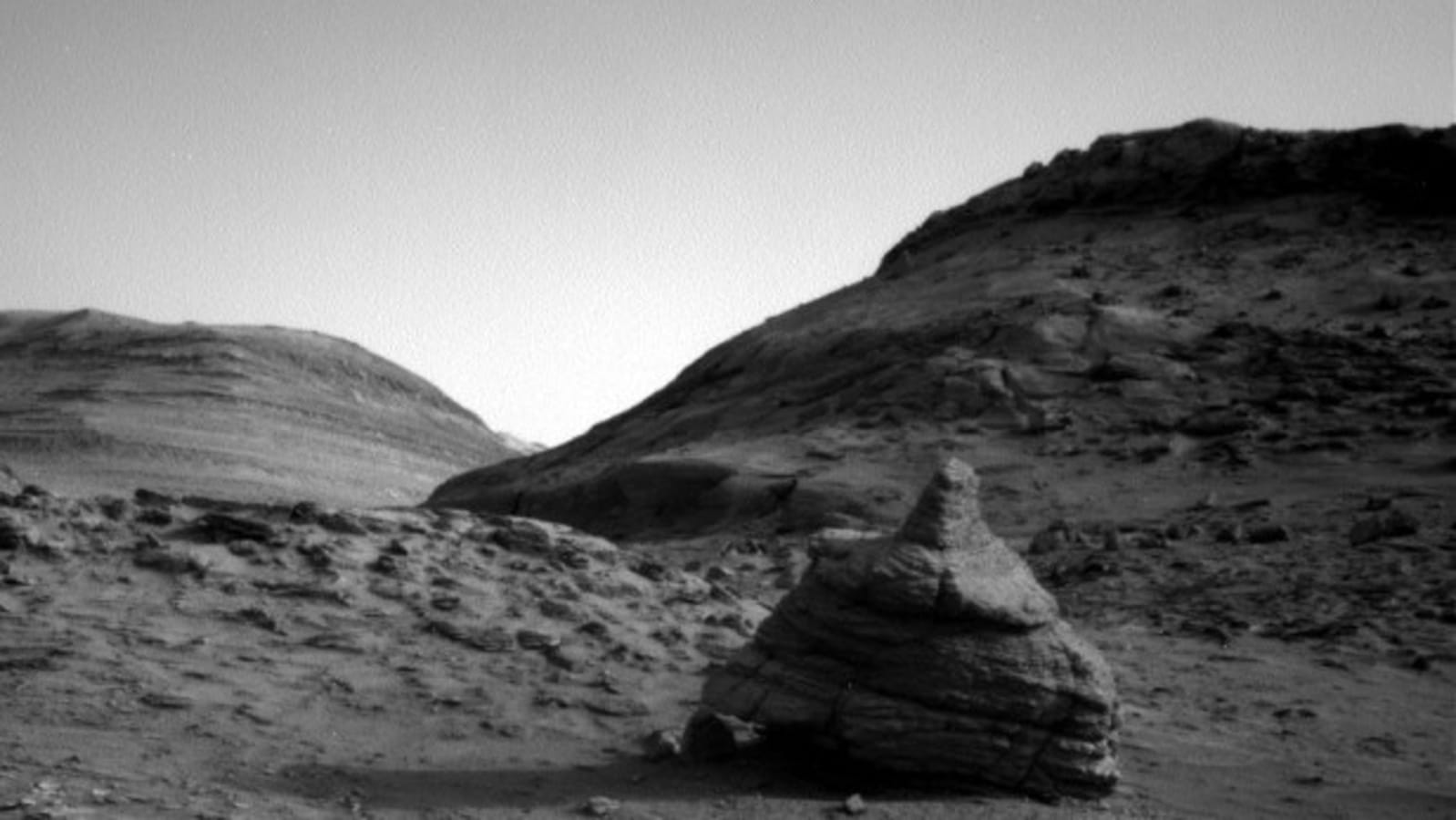 NASA Mars Rover découvre Mysterious Rock, Internet Mystifying ;  Vérifiez la raison