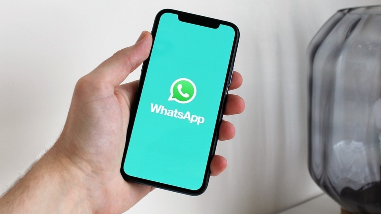 WhatsApp has collaborated with Apple to piggyback its Move to iOS software in order to successfully move WhatsApp data to an iOS device. WhatsApp