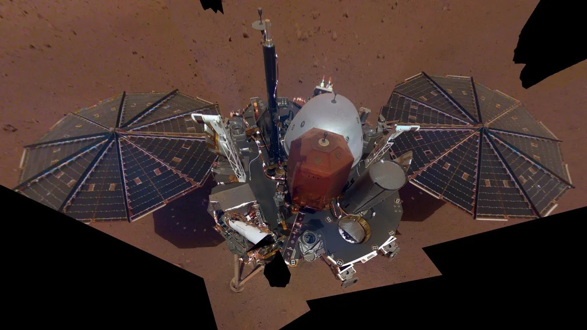 Not just astronauts but NASA’s InSight Mars lander also captured a selfie on December 6, 2018. Made up of 11 images taken by its camera, the image showed the lander’s solar panels, deck as well as its antenna and various instruments. NASA